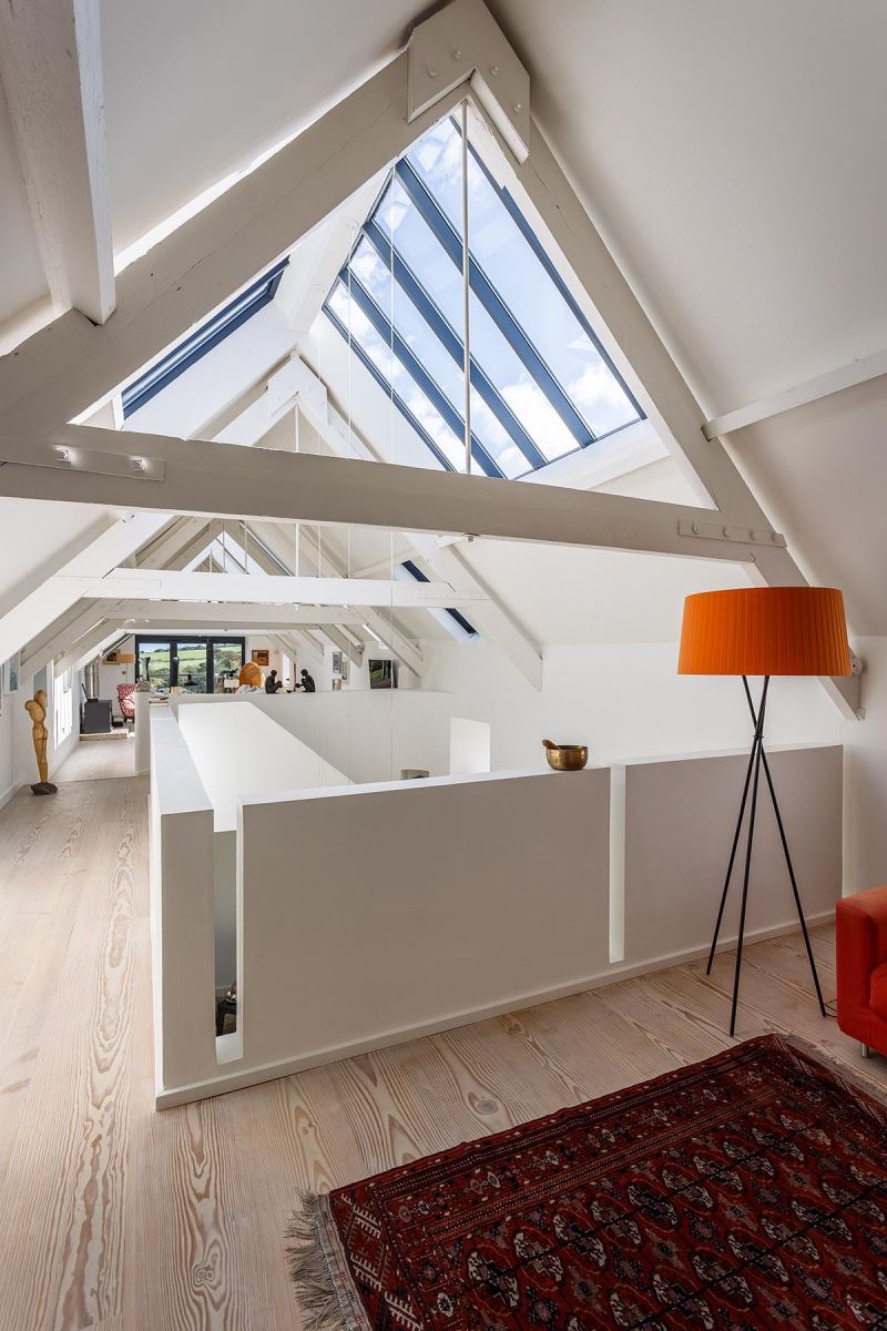 South-Barn-by-Rick-McEvoy-Photography-031017-020