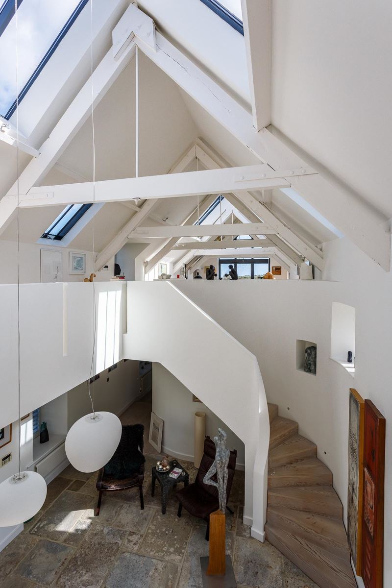 South-Barn-by-Rick-McEvoy-Photography-031017-021